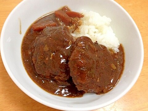 市販のルーで子供が喜ぶハンバーグ丼